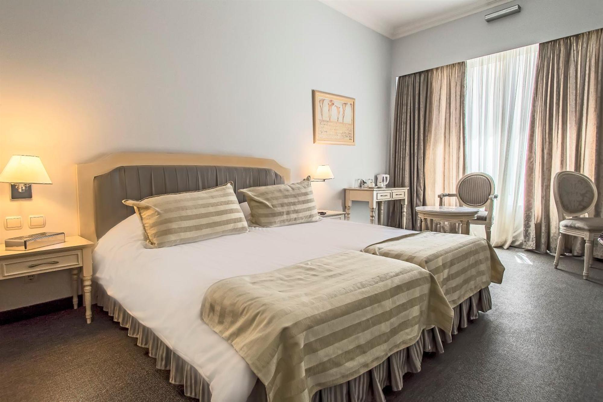 Double Room,815562917:JPEG
